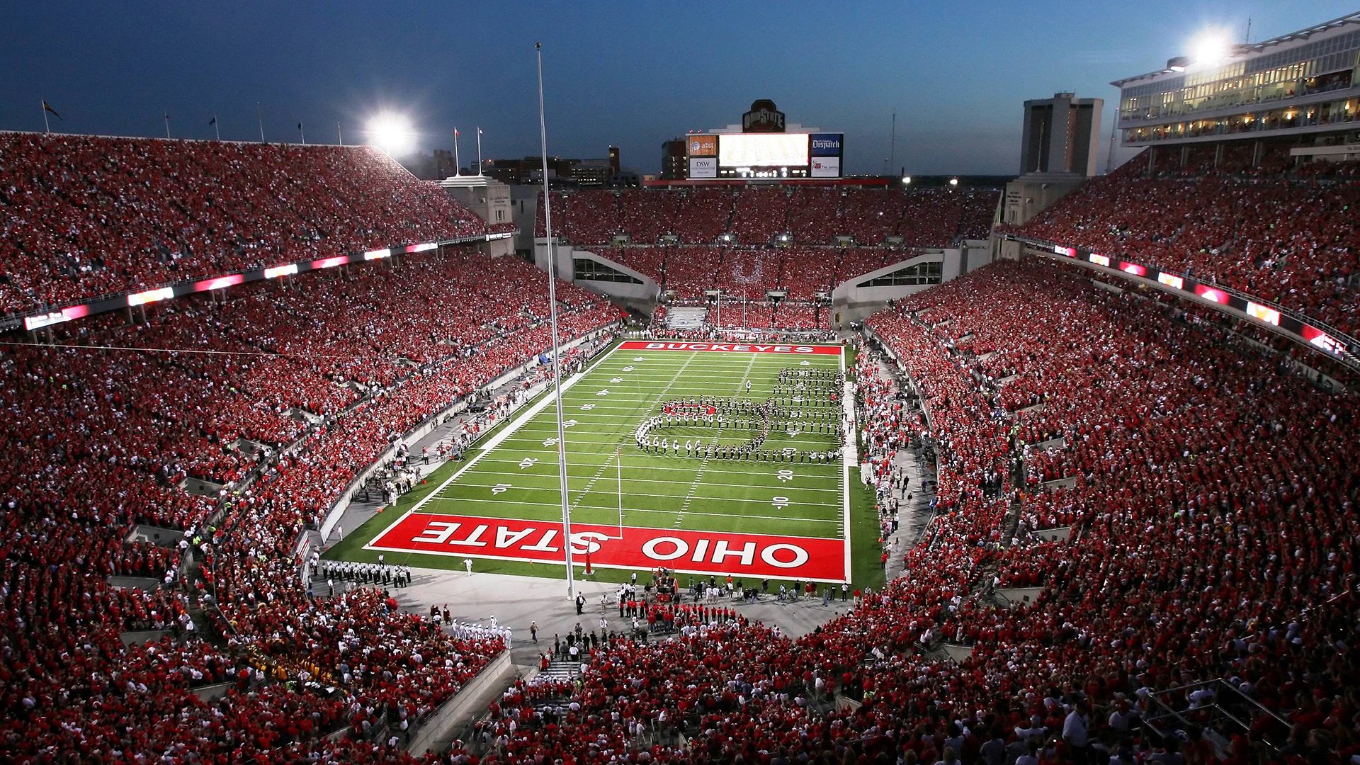 英超神级反击：速度与力量的完美结合，英超防守反击的球队